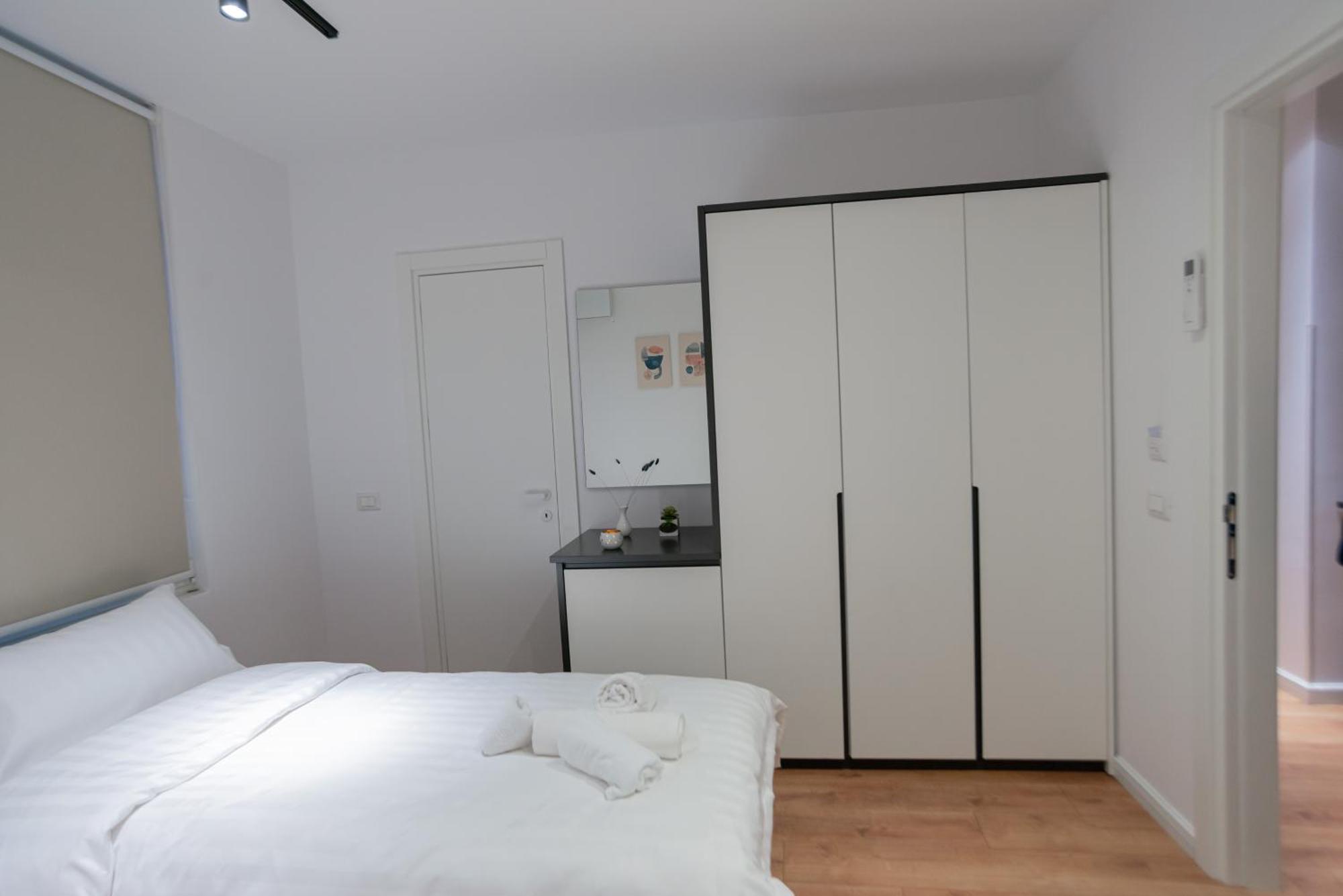 טיראנה La Gioia Apartment מראה חיצוני תמונה