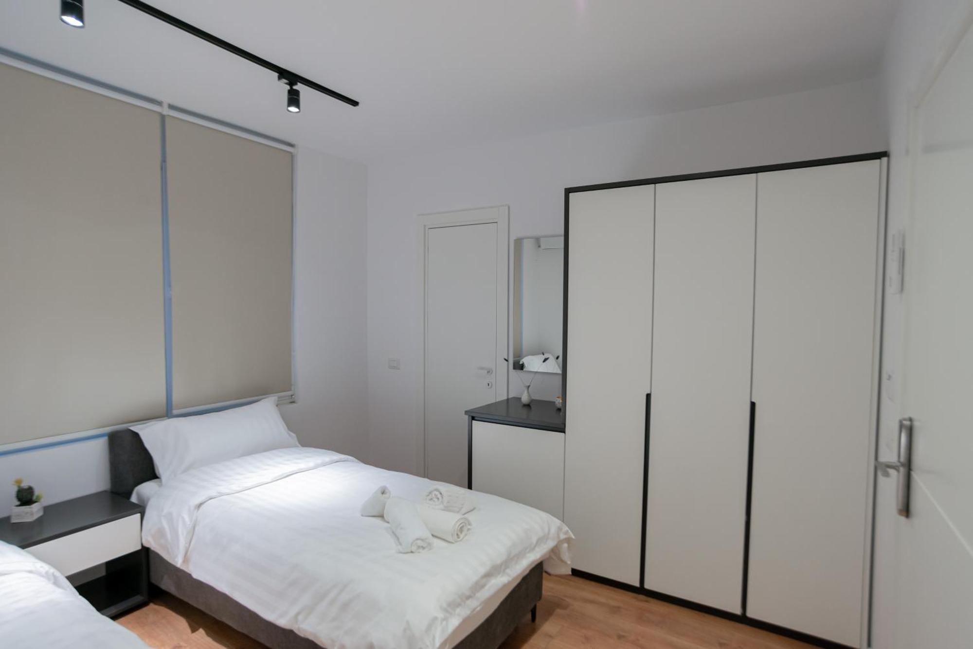 טיראנה La Gioia Apartment מראה חיצוני תמונה
