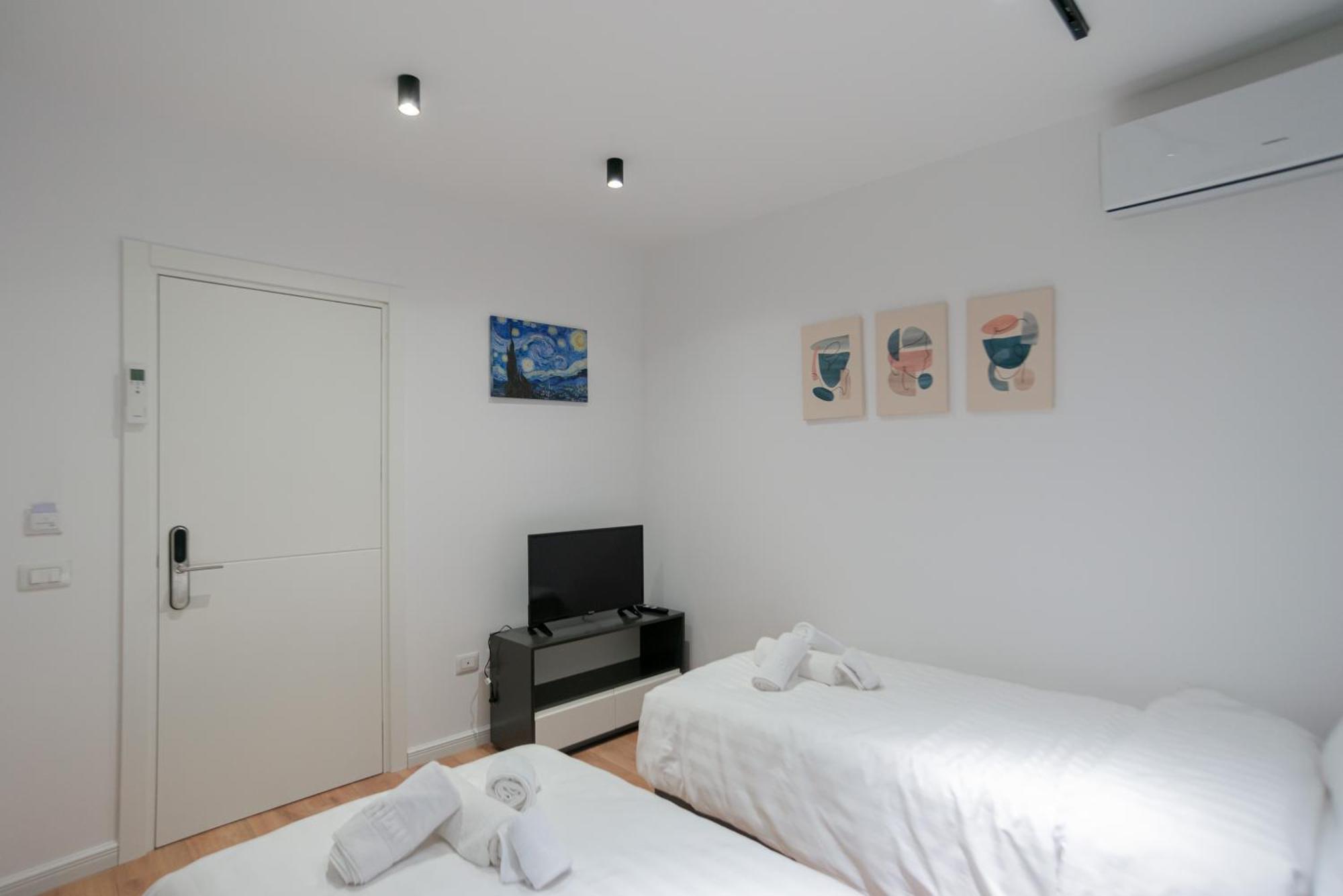 טיראנה La Gioia Apartment מראה חיצוני תמונה