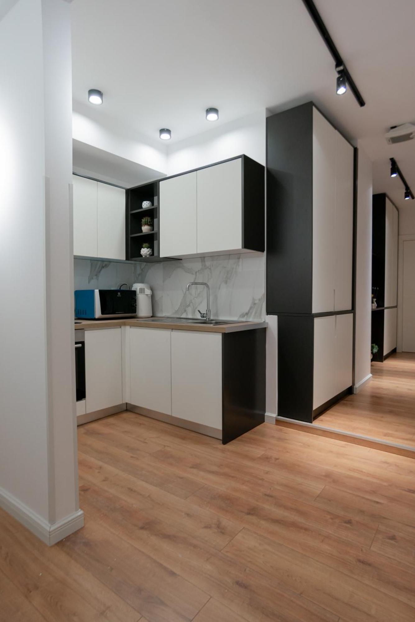 טיראנה La Gioia Apartment מראה חיצוני תמונה