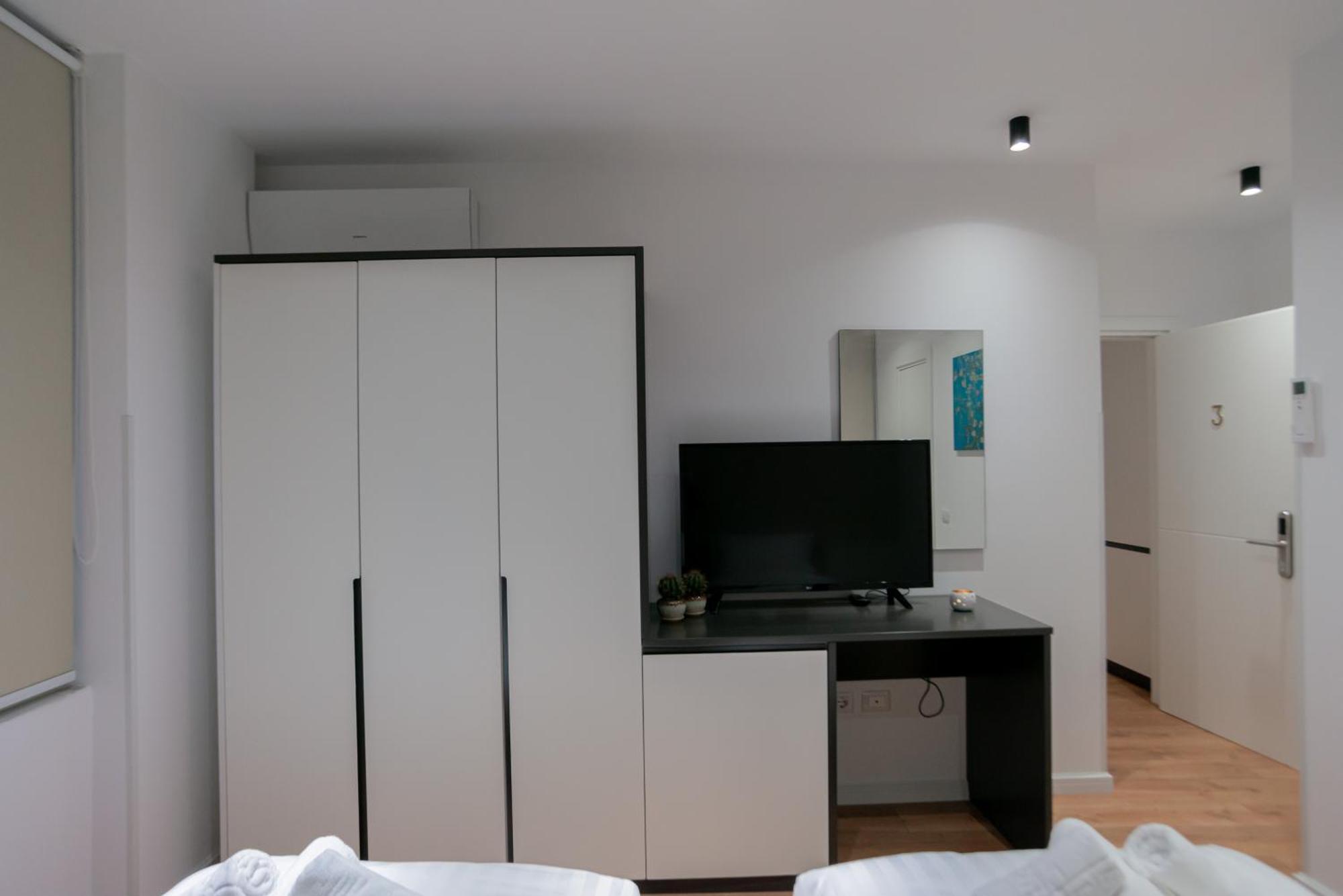 טיראנה La Gioia Apartment מראה חיצוני תמונה